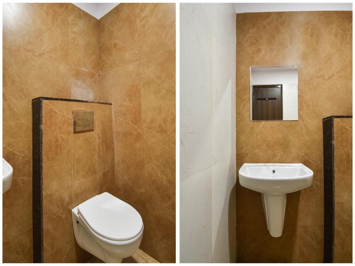 Capital O 36319 10 Square Hotel Jaipur